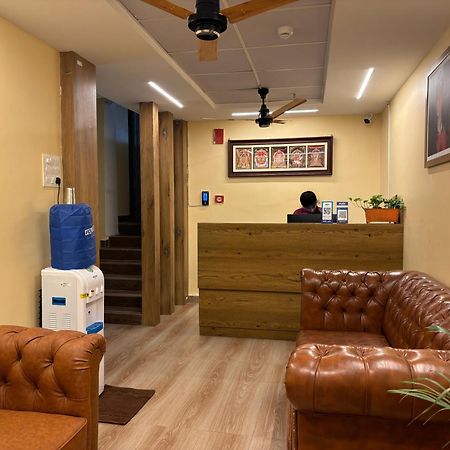Forest Transit Hotel Κοϊμπατόρε Εξωτερικό φωτογραφία