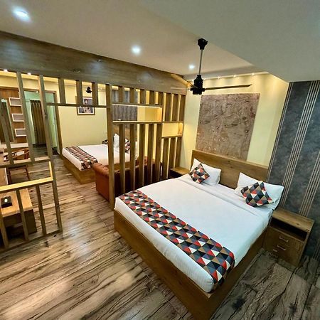 Forest Transit Hotel Κοϊμπατόρε Εξωτερικό φωτογραφία