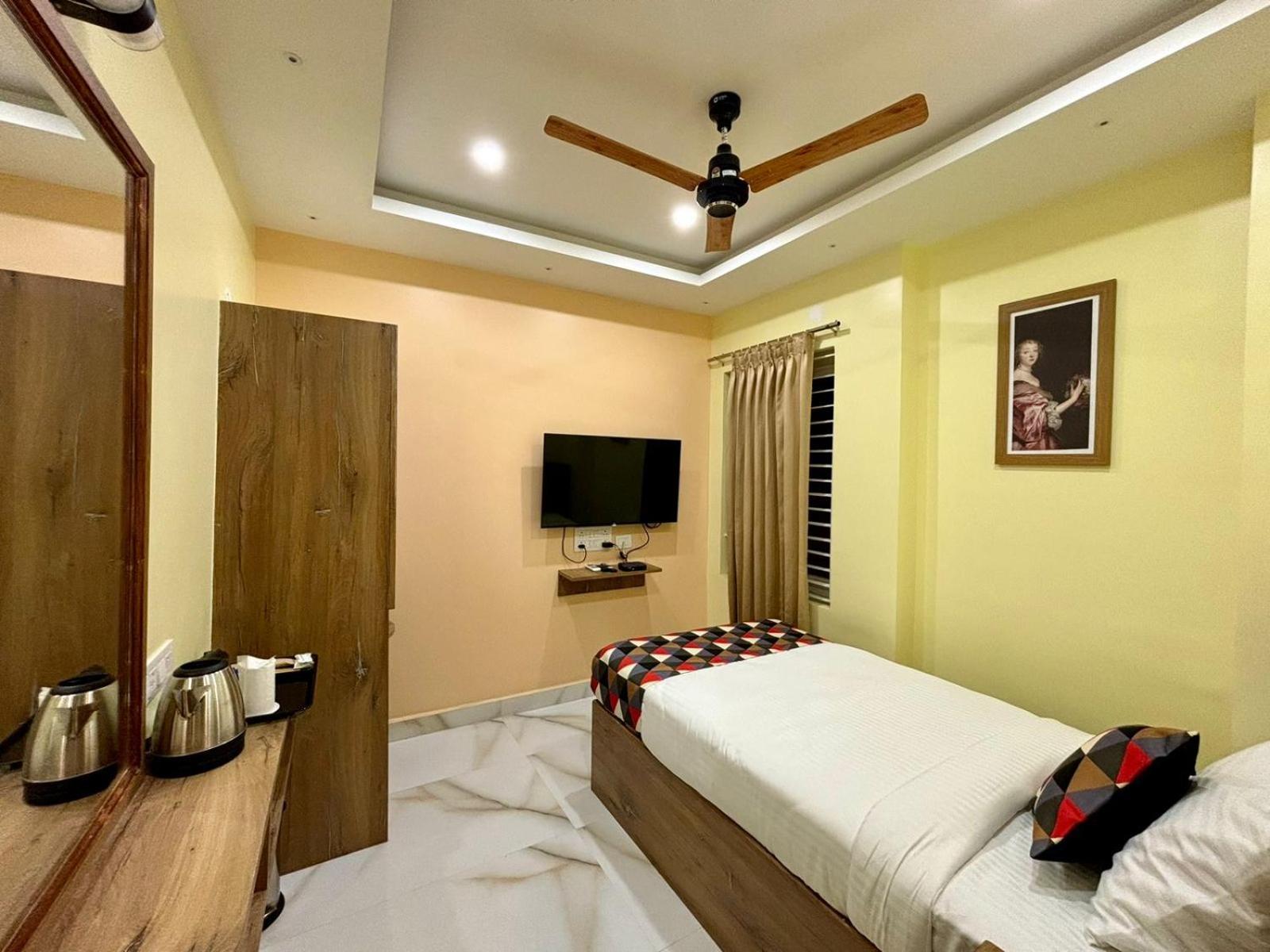 Forest Transit Hotel Κοϊμπατόρε Εξωτερικό φωτογραφία